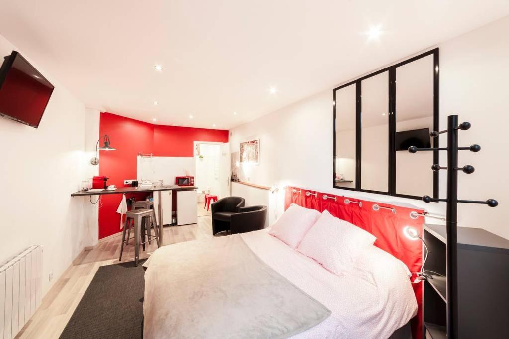 Le Studio De La Place Saint-Jean Du Vieux Lyon Ail エクステリア 写真